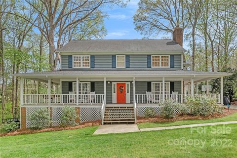 3111 Butter Churn Lane sold home in Hearthstone, Matthews, NC