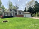 917 Oakridge Drive sold home in Mooresville, SC