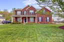 4909 Sandtyn Drive sold home in Waxhaw, SC