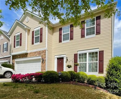 16707 Prairie Falcon Lane sold home in Falcon Ridge, Charlotte, NC