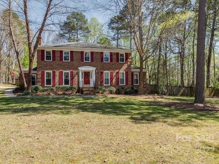 4401 Glen Oaks Drive