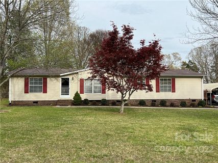 126 Big Tree Drive sold manufactured home in Woodland Acres, Statesville, NC