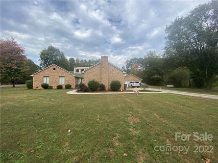 1305 Blacksnake Road sold home in Farmwood Acres, Stanley, NC