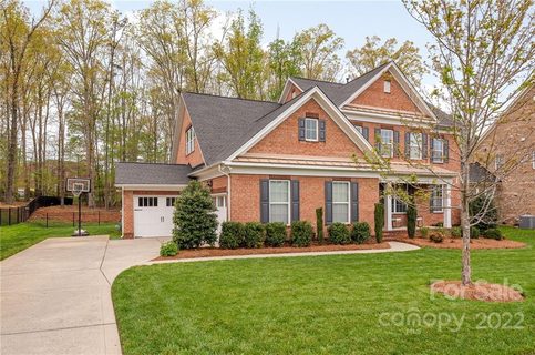 7206 Yellowhorn Trail