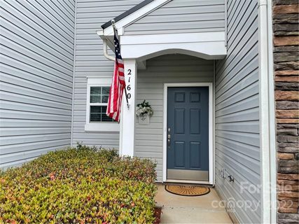 2160 Shady Pond Drive sold townhome in Harpers Mill, Lake Wylie, SC