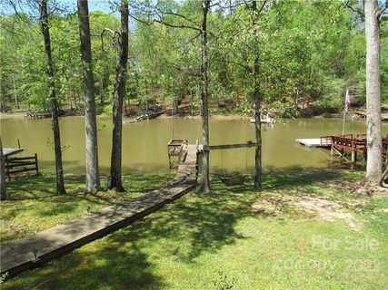 2605 Riverside Drive 76 sold home in Watership Downs, Lexington, NC