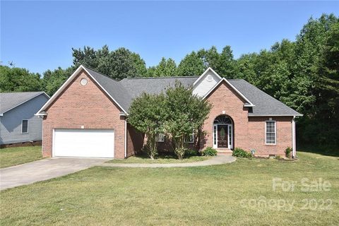 Previously sold for $304,000