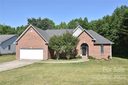 2925 24th Street Drive sold home in Hickory, SC