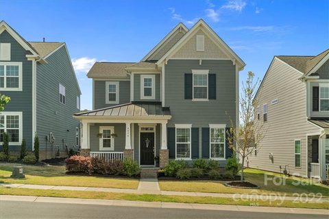 4036 Whittier Lane