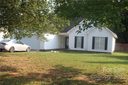 818 White Oak Lane sold home in Matthews, SC