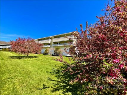225c Fairway Lane sold condo in Fairway Condominium, Spruce Pine, NC