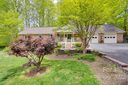 2124 Stoneyridge Drive sold home in Charlotte, SC