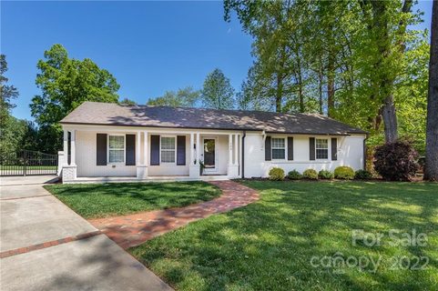 105 Wexford Court