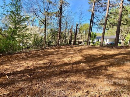 1215 Suncrest Avenue sold lot in Rolling Hills, Statesville, NC