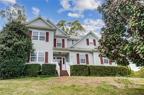 104 W High Ridge Court