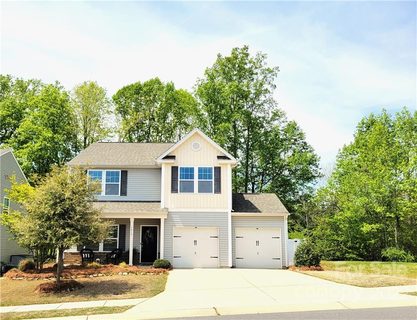 3815 Streamside Drive