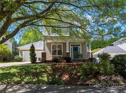 7602 Rolling Meadows Lane sold home in Stonegate Farms, Huntersville, NC