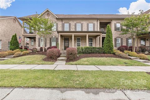 2275 Eversham Drive sold townhome in Christenbury Village, Concord, NC