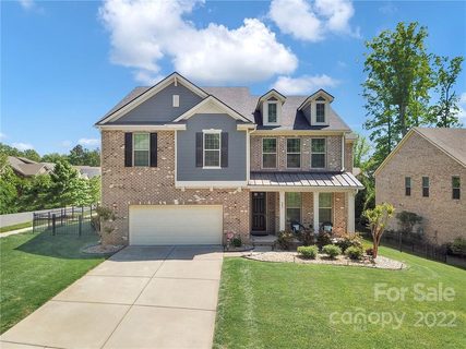 207 Kingsdown Avenue sold home in Arbor Way II, Charlotte, NC