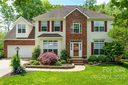 1406 Moonstone Drive sold home in Matthews, SC