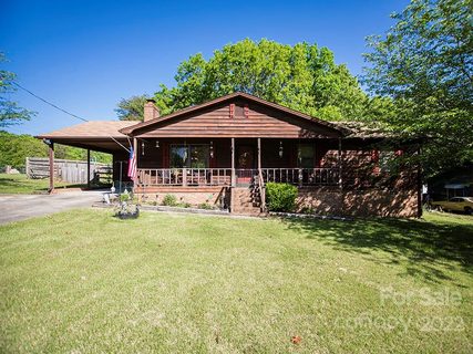 4317 Freeport Drive sold home in Broken Arrow, Gastonia, NC