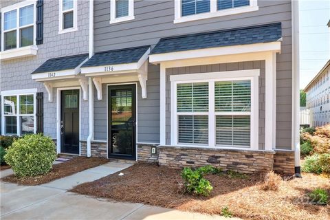 1136 Almerton Drive
