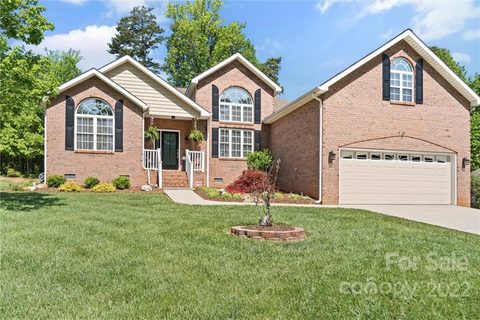 2831 Lake Shore Road