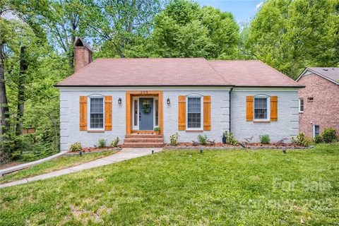 205 Davis Lane
