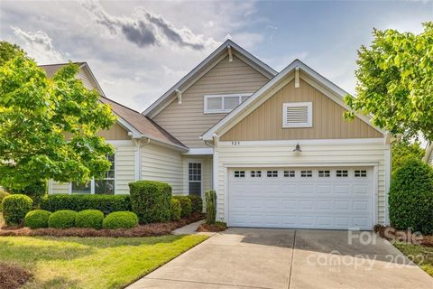 929 Knob Creek Lane