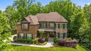 1042 Bromley Drive sold home in Matthews, SC