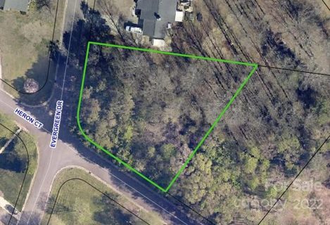 2110 Evergreen Drive sold home in South Lakes, Newton, NC
