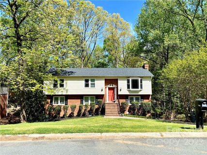 7813 Snowden Lane