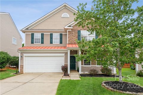 16315 Raptor Court sold home in Falcon Ridge, Charlotte, NC