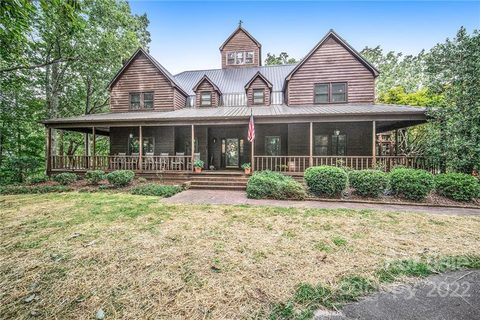 Previously sold for $900,000