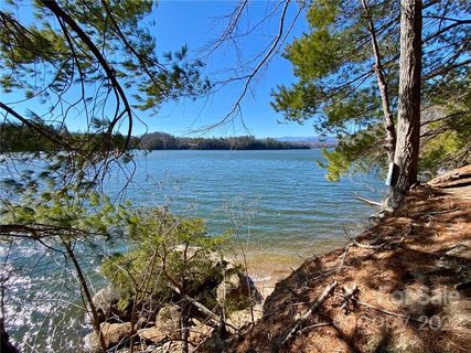 117 Crest View Drive