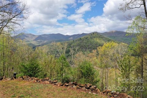 125 Bear Hug Way sold home in Wildcat Cove, Sylva, NC