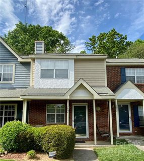 3604 Huyton Court sold townhome in Heathrow on Harris, Charlotte, NC
