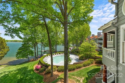 309 Northwest Drive