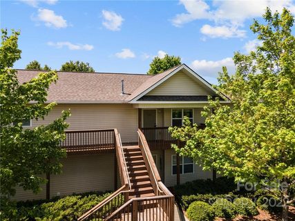 105 Olde Covington Way sold condo in Covington Crossing, Arden, NC