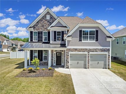 5876 Redwood Pine Road