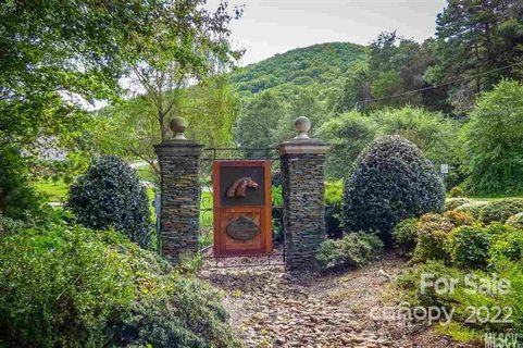 6190 Dwayne Starnes Drive
