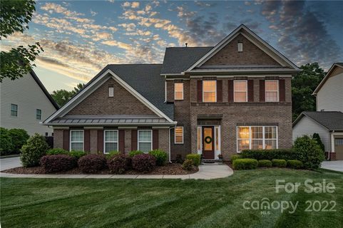 1300 Oleander Lane