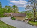 302 W Browning Road sold home in Hendersonville, SC