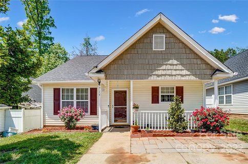 3715 Silver Ore Lane sold home in Capps Hill Village, Charlotte, NC