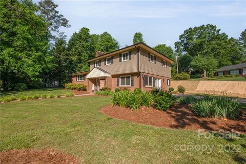 455 Caldwell Drive