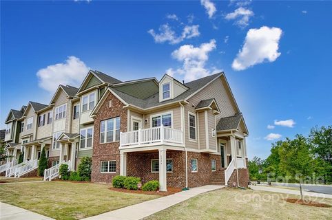 6244 Cloverdale Drive