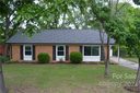 9825 Starwood Drive sold home in Charlotte, SC