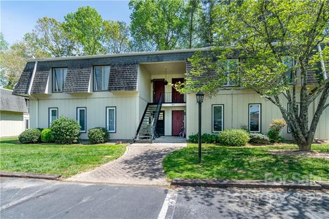 65 Jolly Lane 2C sold condo in Southmoor Village, Hendersonville, NC