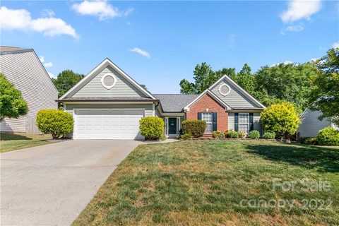 12308 Ridge Cove Circle sold home in Laurel Ridge, Charlotte, NC