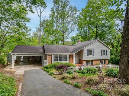2435 Merrywood Road